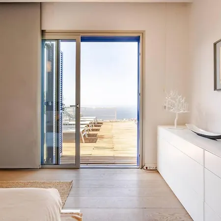 Itaca: Impresionantes Vistas Al Mar