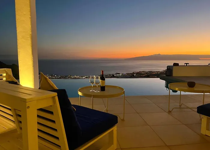 Itaca Vista Mar Y Piscina Climatizada * אדחה