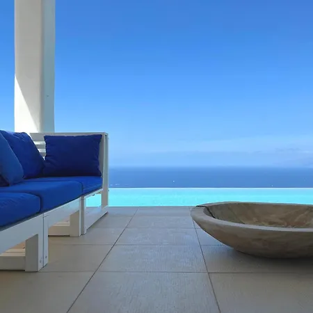 Itaca Vista Mar Y Piscina Climatizada Costa Adeje (Tenerife)