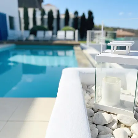 Itaca Vista Mar Y Piscina Climatizada *