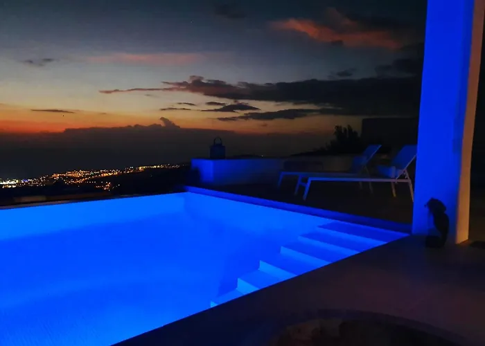 Villa Itaca Vista Mar Y Piscina Climatizada *